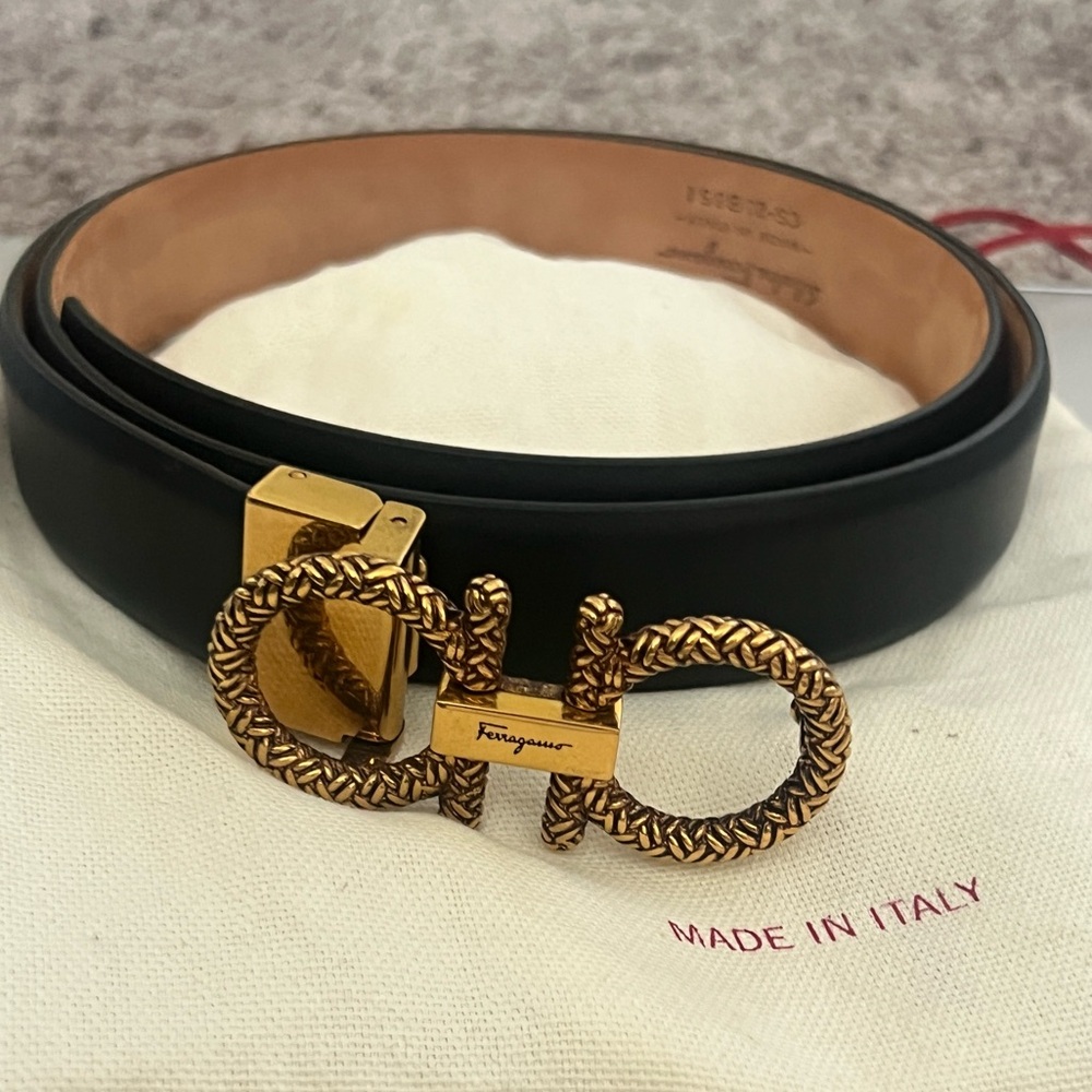 Women’s Salvatore Ferragamo Black With Gold Hardware Belt